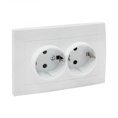 Фотография Валенсия розетка 2-местная с/з 16А белая с защ. штор. EKF PROxima, артикул EWR16-128-10