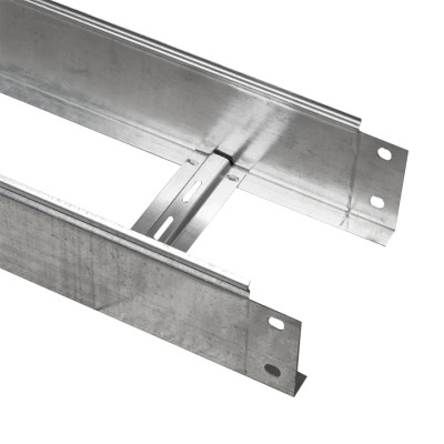 Фотография Лоток лестничный 100х200х3000-1,2 мм EKF, артикул LT100200-1,2