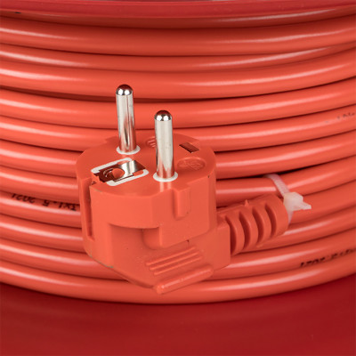 Фотография Удлинитель на катушке Гефест 2.0 4 гнезда 30м с заземлением и предохранителем ПВС 3*1,5 16А/3,5кВт IP44 PROxima, артикул UKA02-16-R315-4-30-IP44