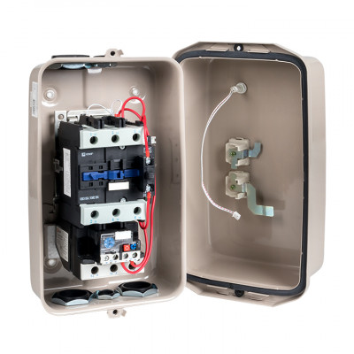 Фотография Пускатель в корпусе IP65 КМЭ 95А 230В с РТЭ и индикатором EKF PROxima, артикул ctrp-r-95-230v-led