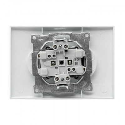 Фотография Валенсия розетка 2-местная б/з 10А белая с защ. штор. EKF PROxima, артикул EWR10-102-10