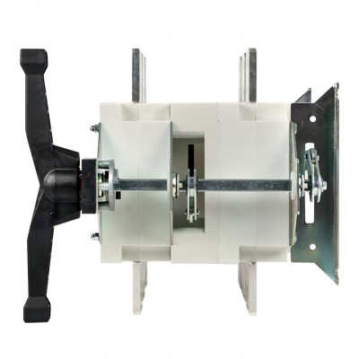 Фотография Рубильник-переключатель 1600A 3P c рукояткой управления для прямой установки PowerSwitch EKF PROxima, артикул pscs-1600-3