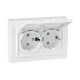 Фотография Минск Розетка 2-местная СП с/з с крышкой 16А белая с защ. штор. IP44 EKF, артикул ERR16-129-200-44